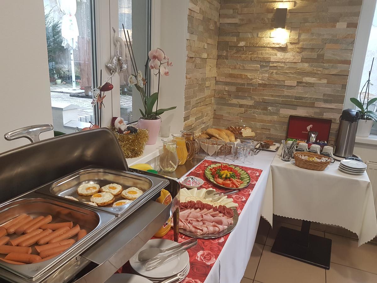 Agropenzion 7Divov Dolna Krupa Zewnętrze zdjęcie